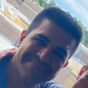 Meet your Posher, Jay